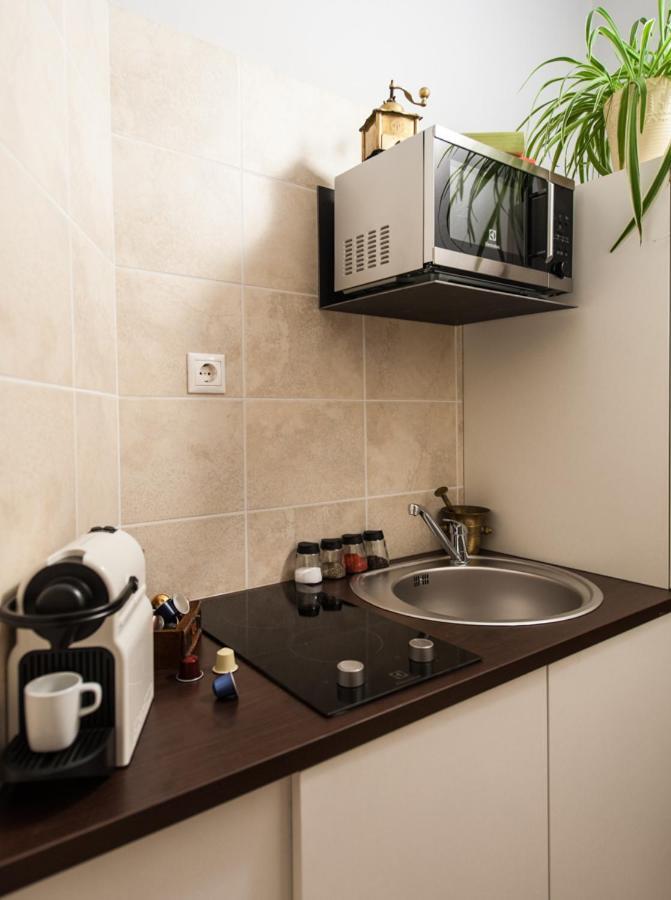 Europe Heart Apartment For 9 Budapest Luaran gambar